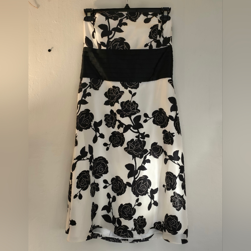 White House Black Market silk strapless dress